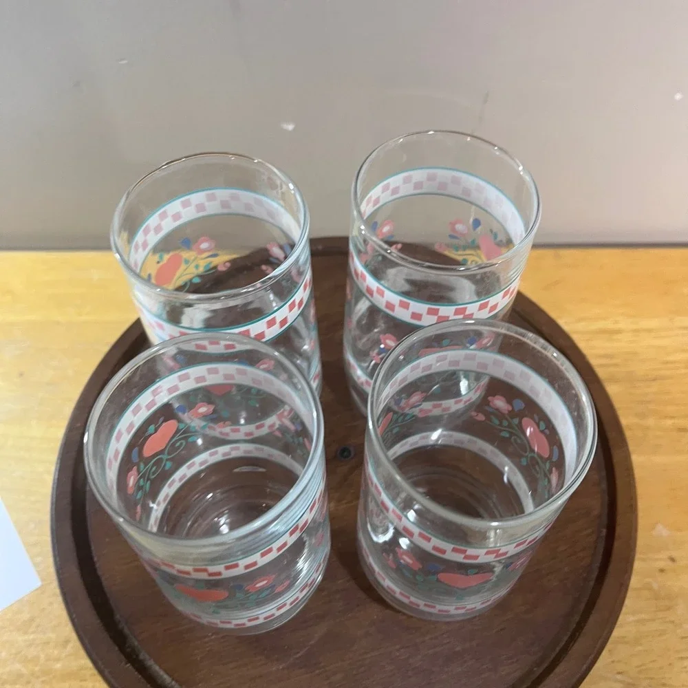 Vtg Set of 4 Country Heart Floral Pink Checkered Teal Glass Tumblers 5.75